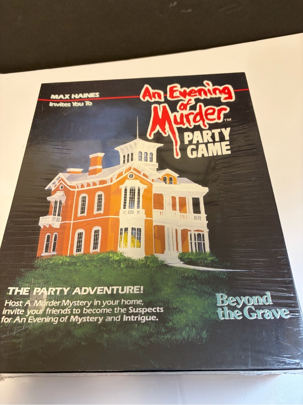 An Evening of Murder Party Game - Black/Orange